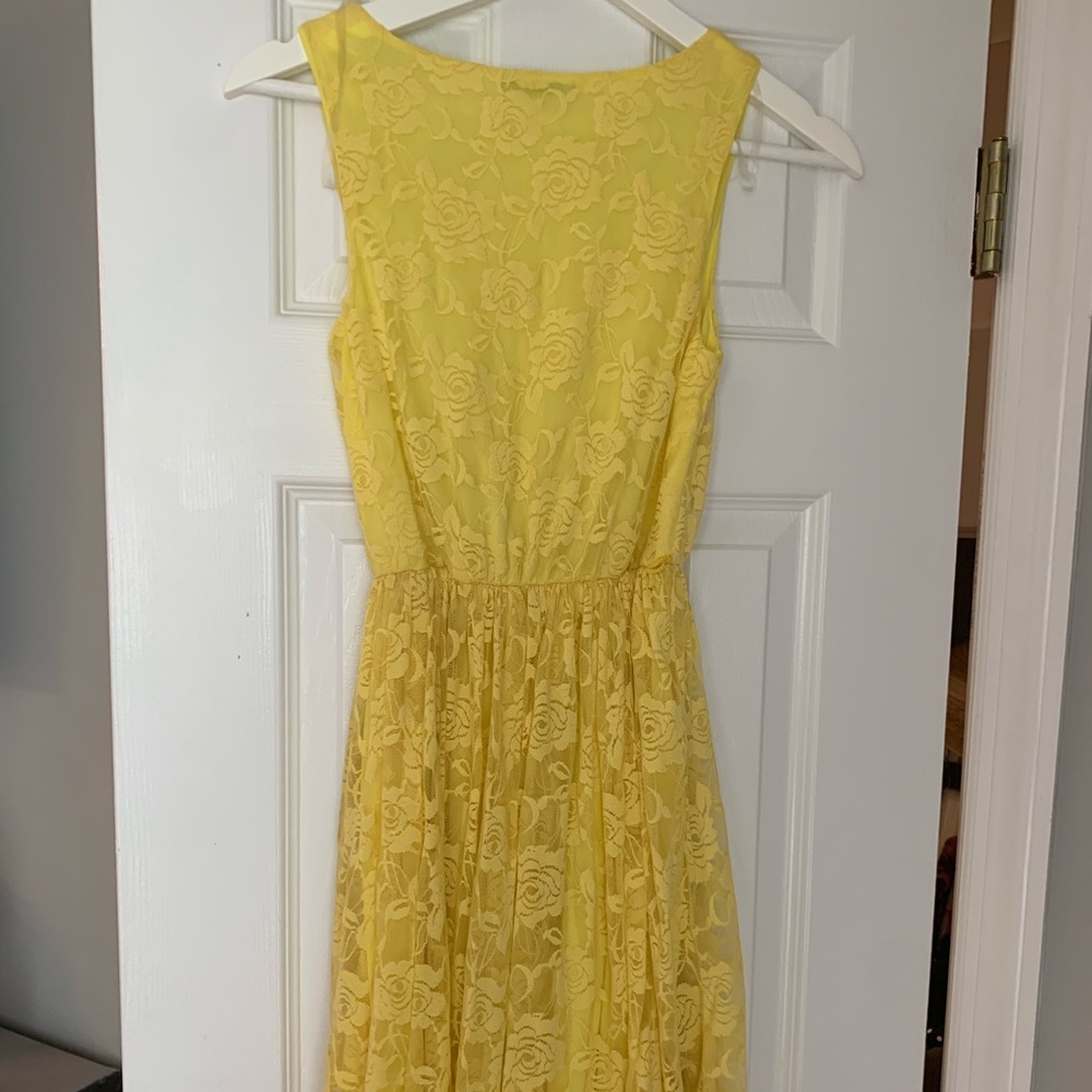 Yellow fashion lace mini dress